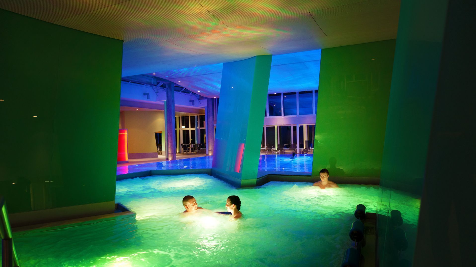 Sole-Sprudel im Innenbad