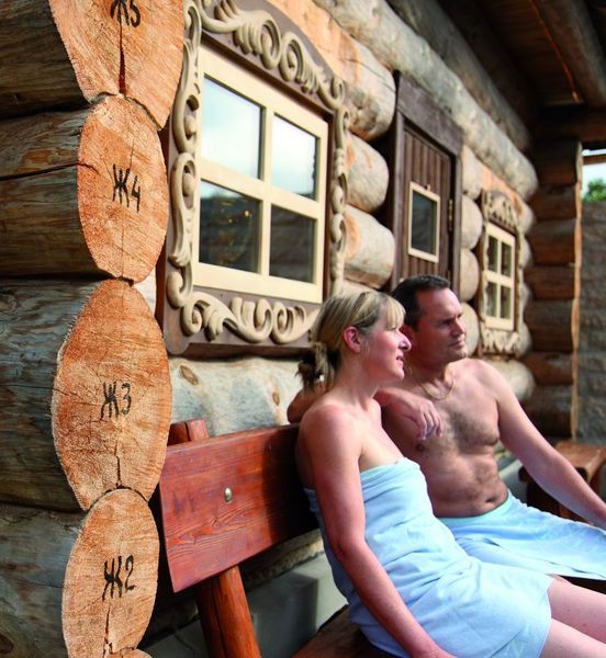 Saunalandschaft in der Wellness-Welt