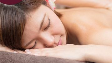 Monats-Hit Südsee-Zauber im sole uno Rheinfelden mit entspannender Lomi Lomi Massage